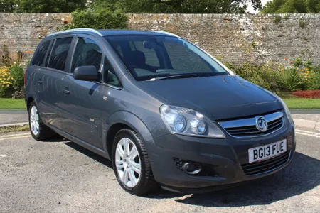 zafira grey 2